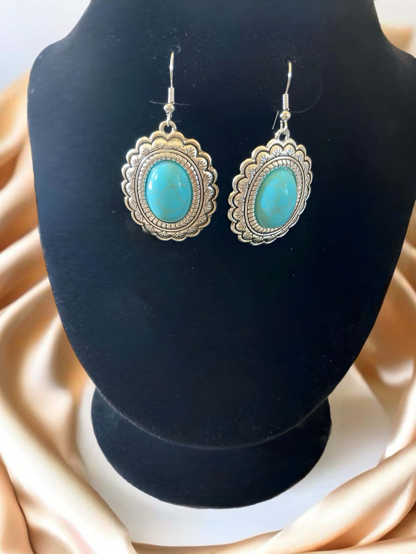 Turquoise Lab Choker Necklace and Earring Set