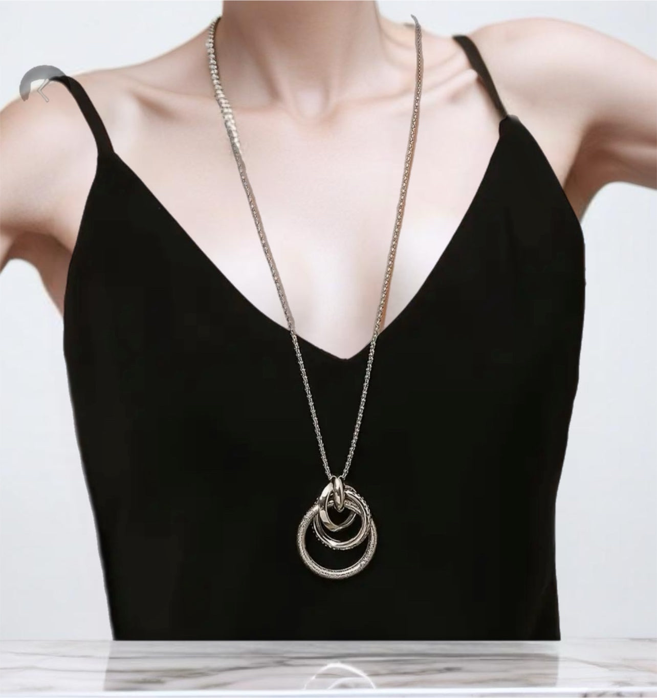 Long Chain with Multiple Circle Pendant Necklace