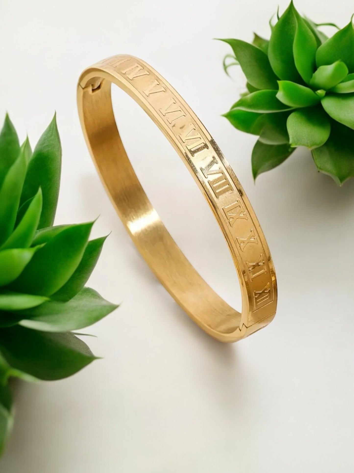 Stanley Steel - Sophia Bracelet in Roman letters Design