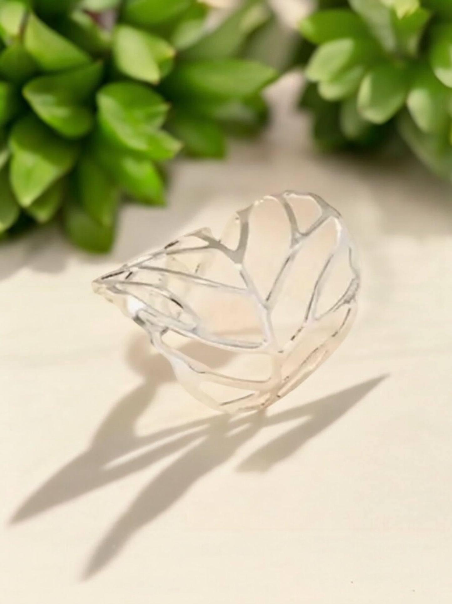 Fashionable Elegant Openwork Open End Silver Plated Leaf Ring