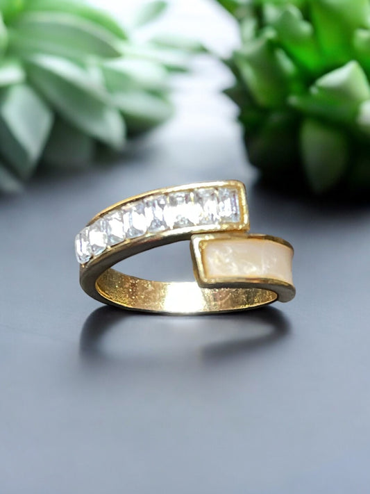 Fashionable Zirconia Open End and Off White Ring