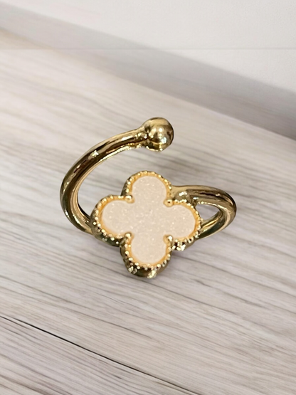 Fashion Enamel White Clover Open Ring